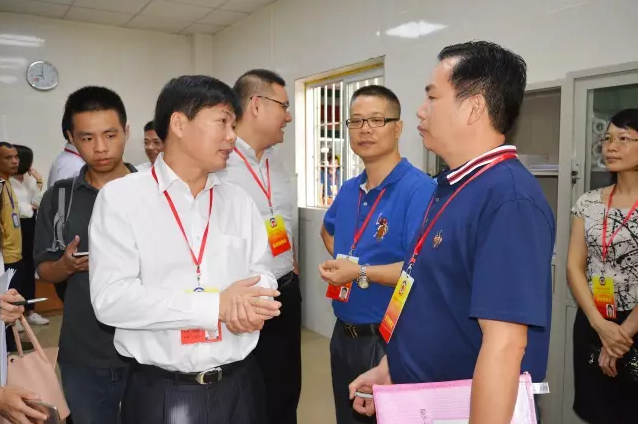 你關(guān)心的食品安全問題，南海區(qū)政協(xié)委員組團(tuán)來調(diào)研！齊齊建言獻(xiàn)策