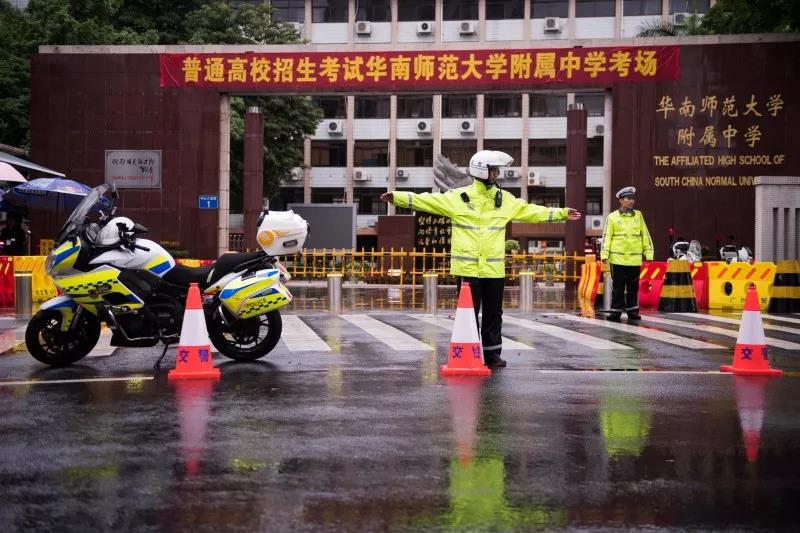 全民行動，助力高考